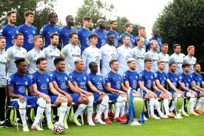 Doinb在切尔西比赛中败北，突破纪录引发热议！(切尔西是什么冠军)kaiyun